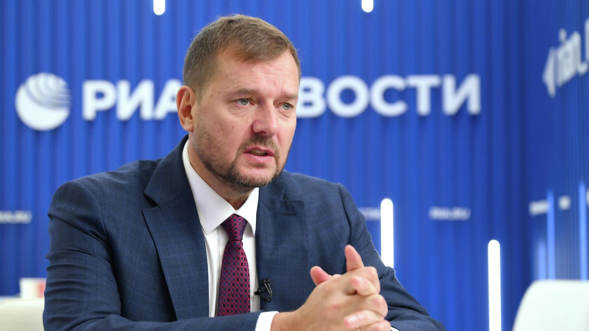 Балицкий поздравил жителей села Цветковое с возвращением в Россию