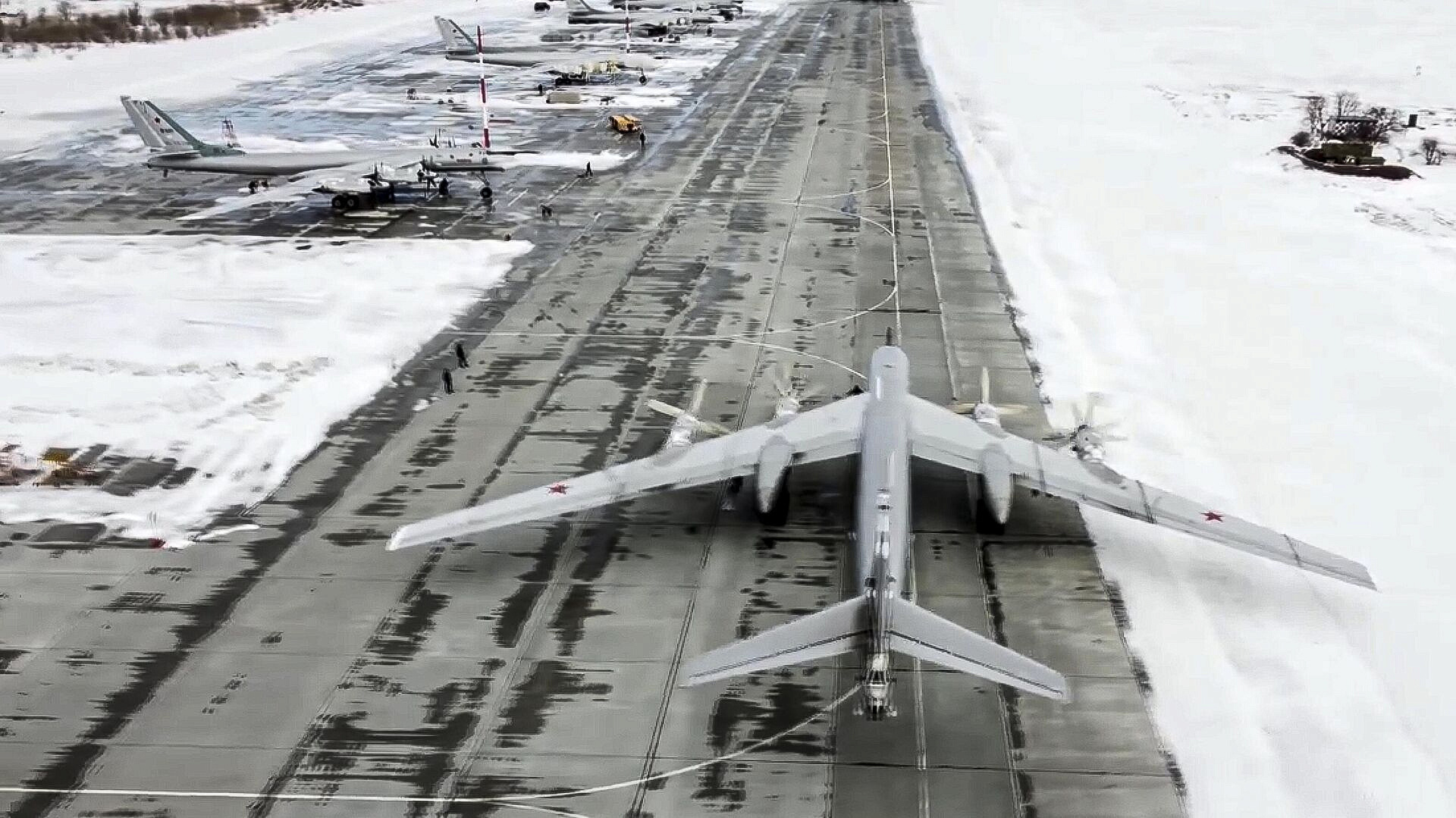 Путину представят идеи по созданию фонда строительства аэродромов