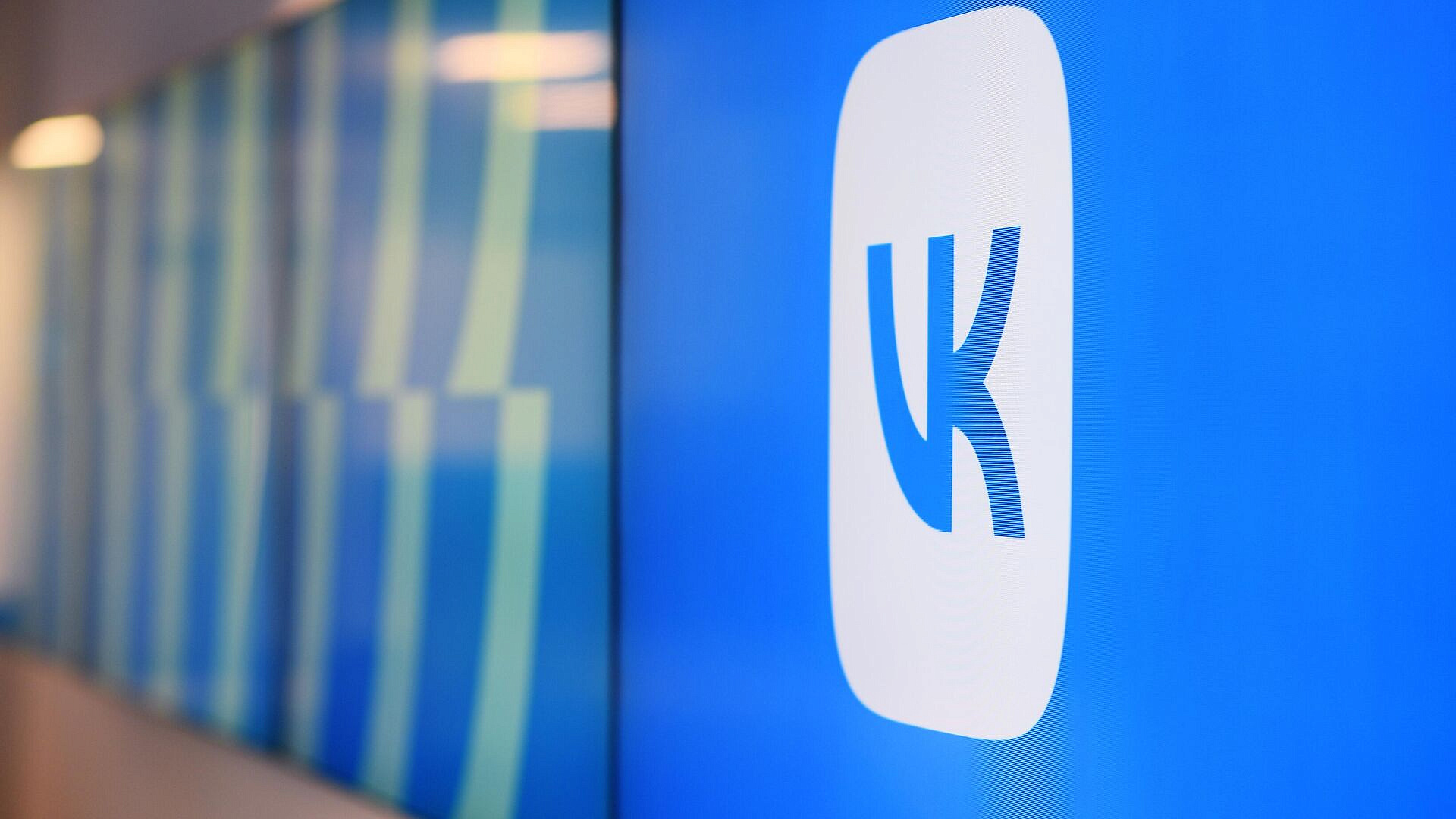Apple политикой в отношении VK попирает документы ООН, считает Рогов