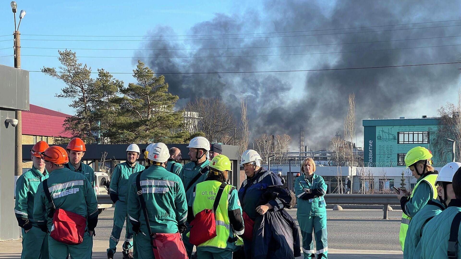 Число жертв пожара на "Нижнекамскнефтехиме" возросло до 12