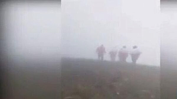 Поиски вертолета с президентом Ирана осложняют темнота и осадки