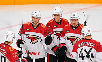 "Авангард" обыграл "Трактор" в матче КХЛ