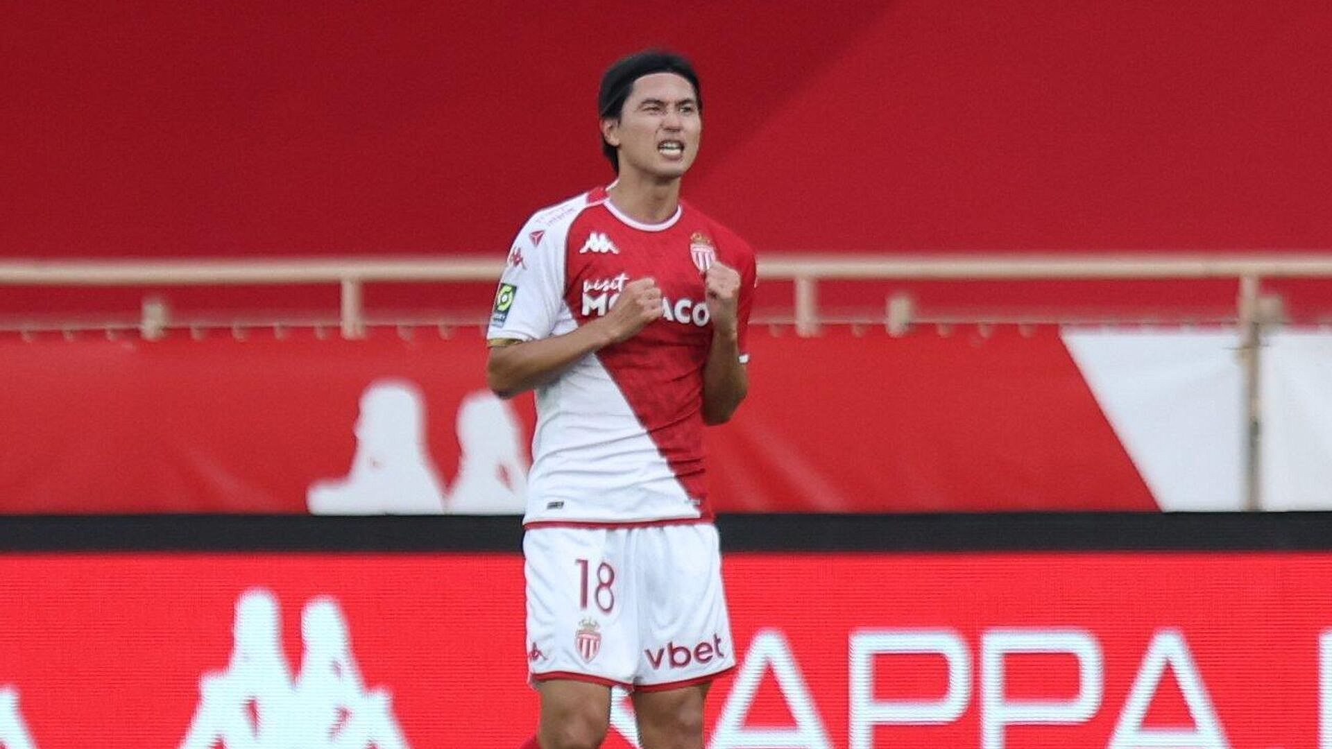 Футболист "Монако" Минамино получил разрыв связки