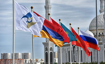 Армения не считает, что должна выйти из ЕАЭС, заявил спикер парламента