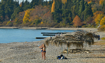 Президент Абхазии призвал развивать круглогодичный туризм в стране