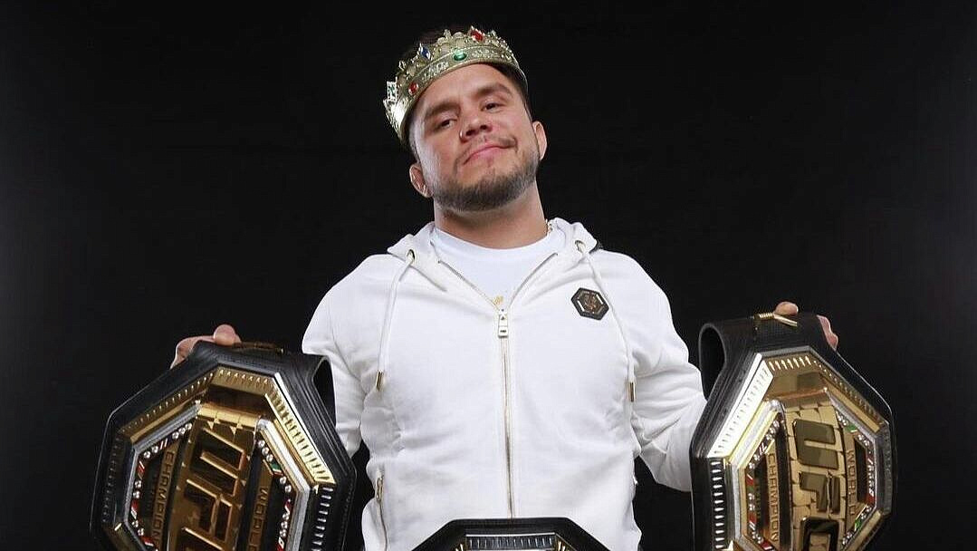 ������ ������� ������� UFC �������� ��������� � ��������� ��� � �������