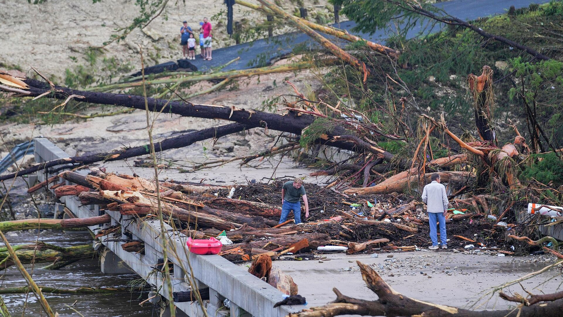 ����� ����� ���������� � ������ �������� �� 80 �������