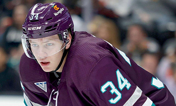 "Анахайм" в овертайме обыграл "Виннипег" в матче НХЛ