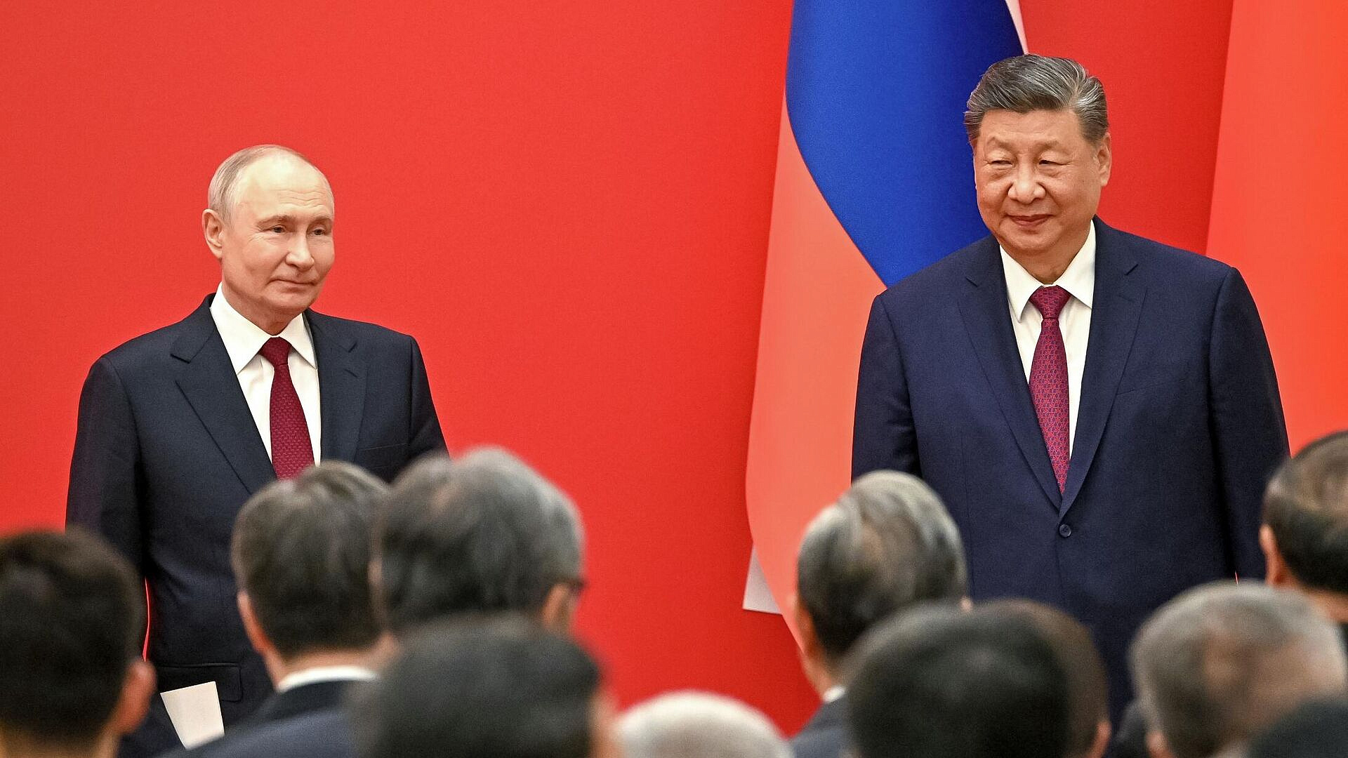 Россия и Китай уделят особое внимание инновациям, заявил Путин