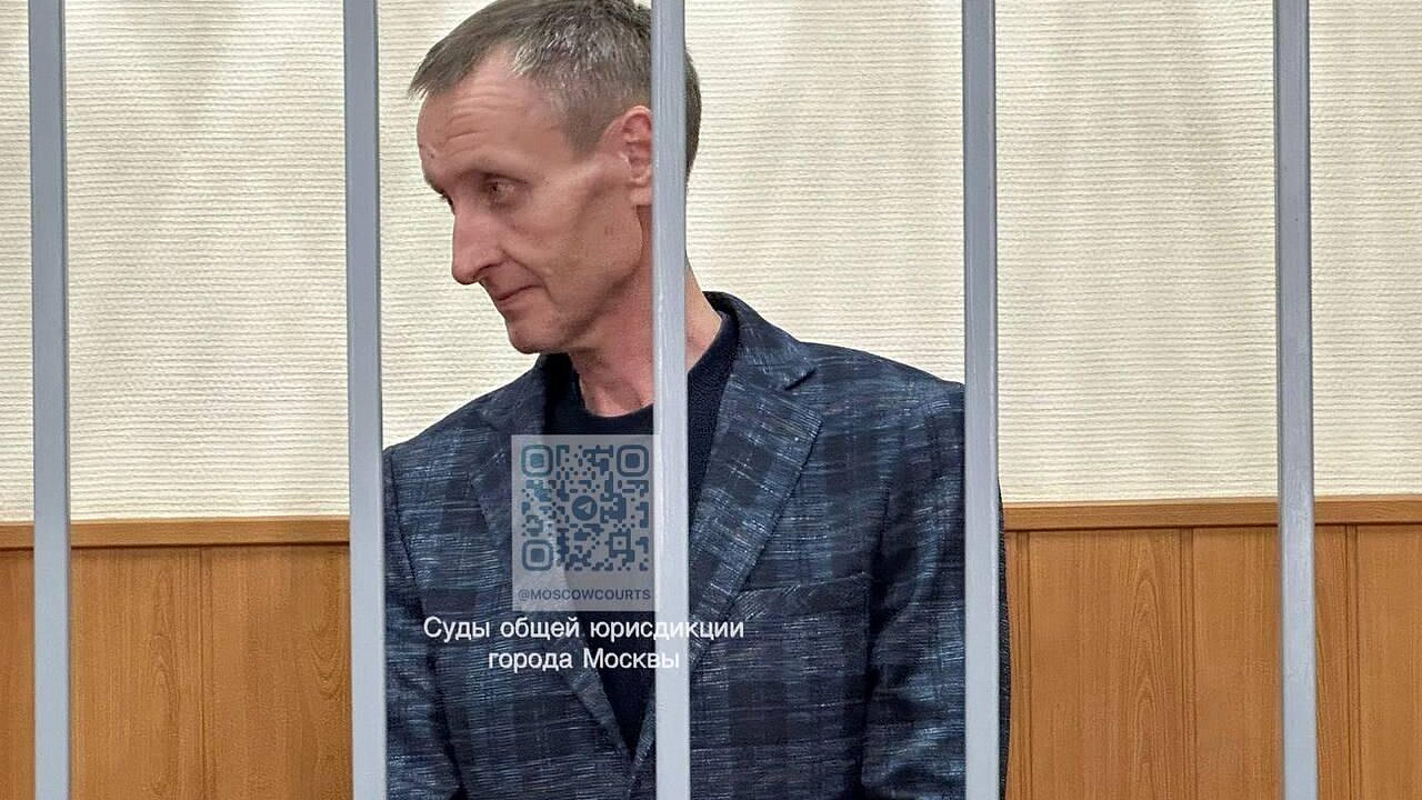 Генерал Булгаков в суде увиделся с женой