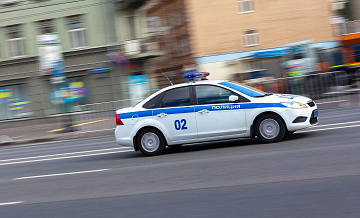 В Петербургской области мать выгнала троих детей жить в бане