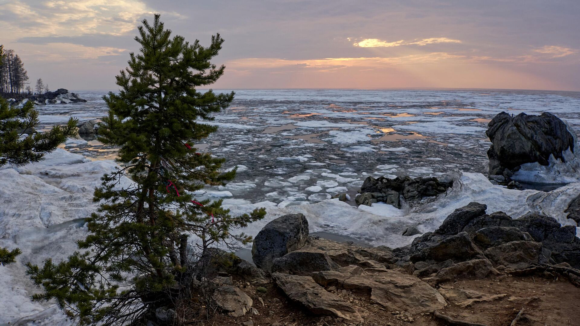 Глава Бурятии оценил поправки в закон об охране Байкала