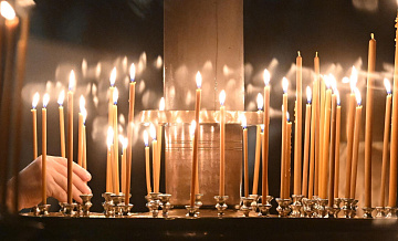 В РПЦ рассказали, почему на Сретение освящают свечи