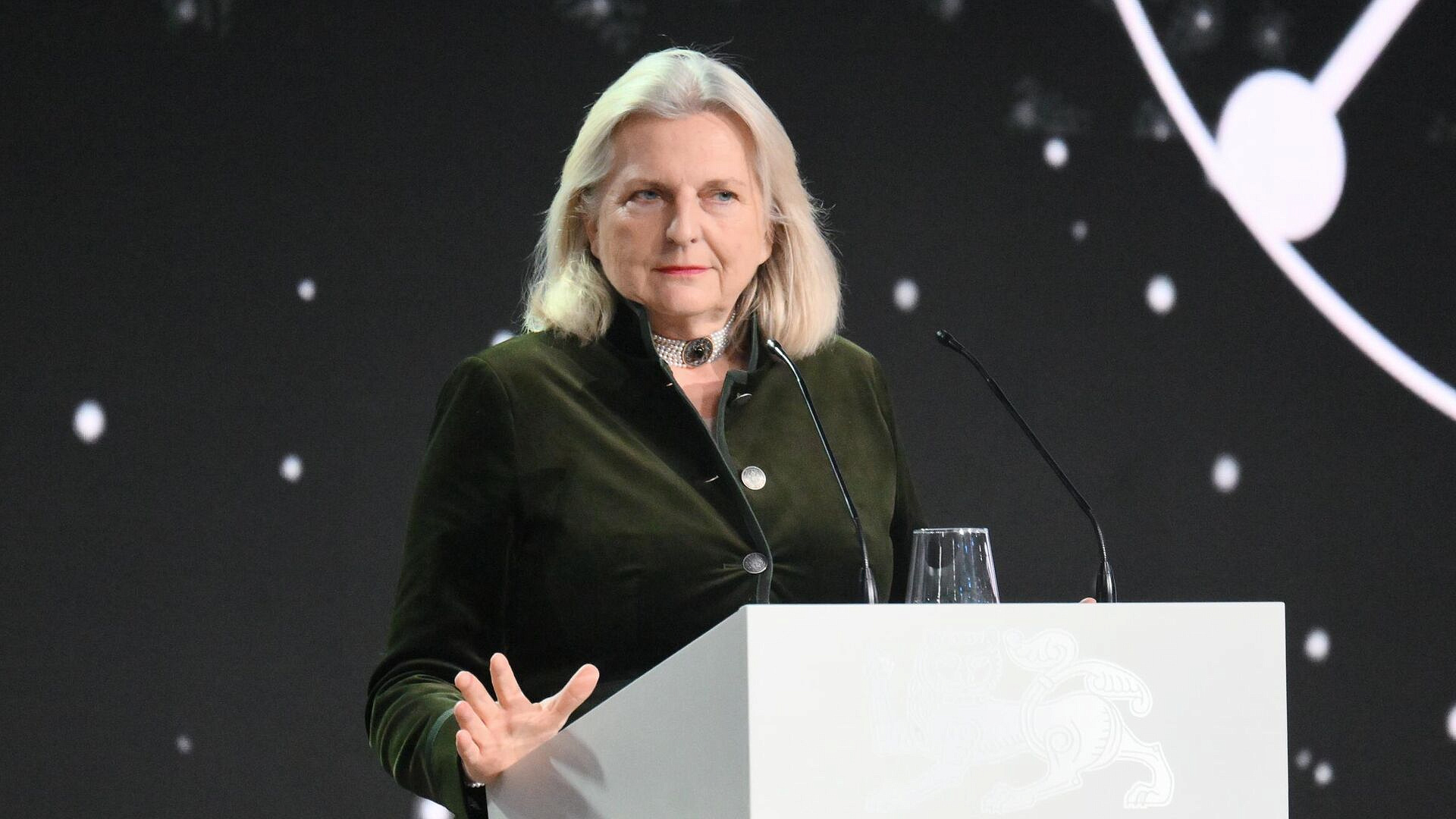 ������� ����������, ��� �������� �� � ������ � �������� �����������