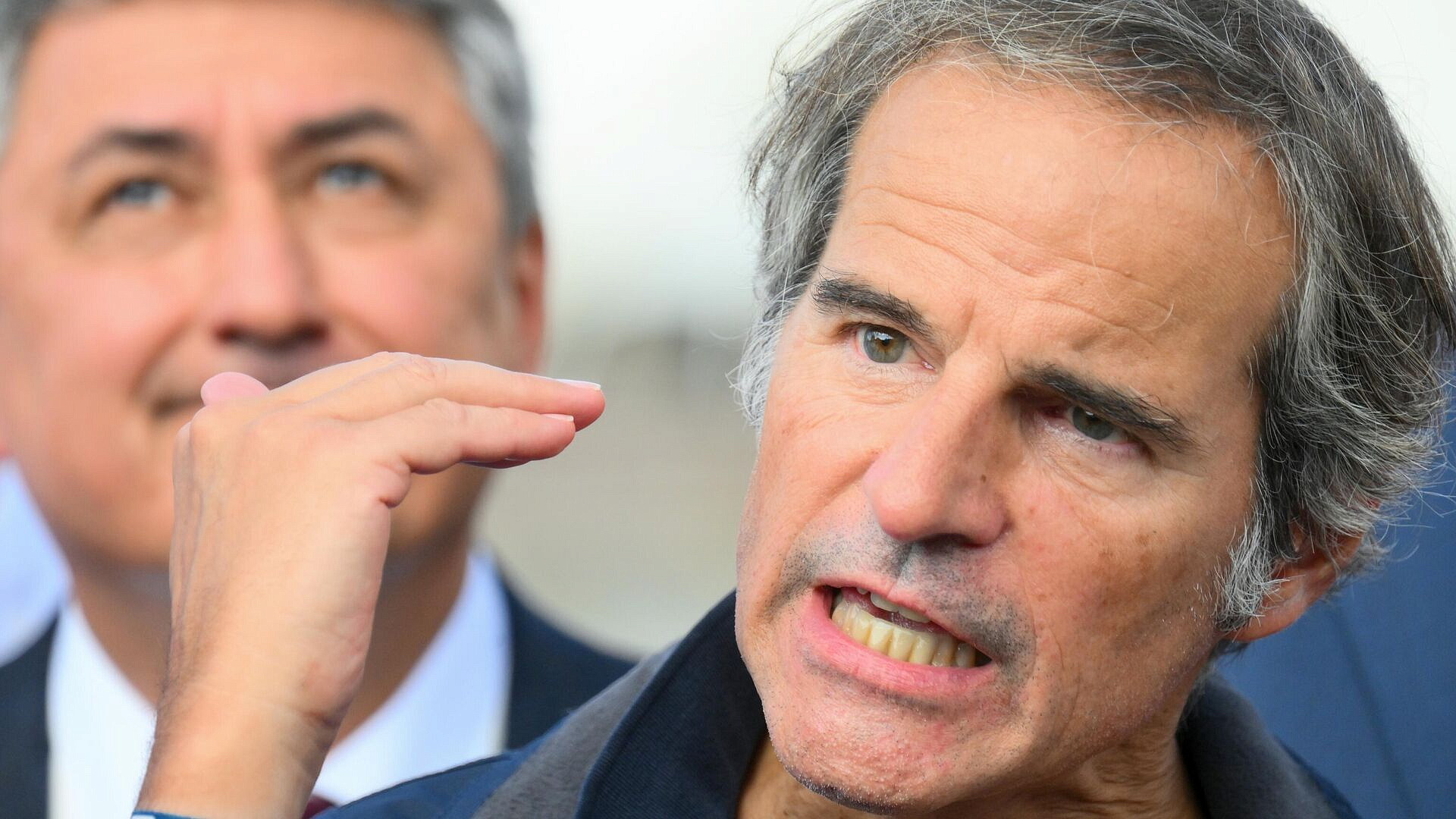 Глава МАГАТЭ после удара в районе АЭС "Бушер" призывает к сдержанности