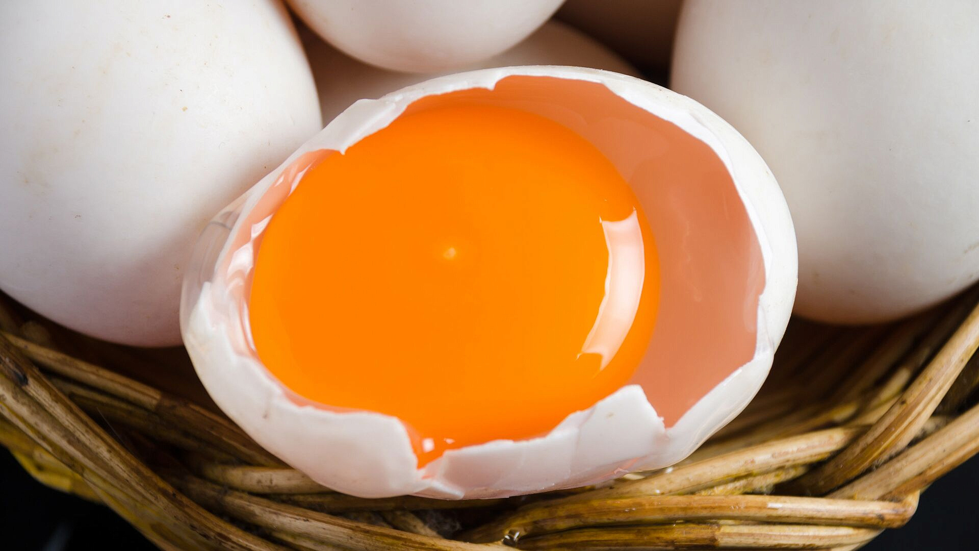 Врач рассказала о пользе яиц для здоровья