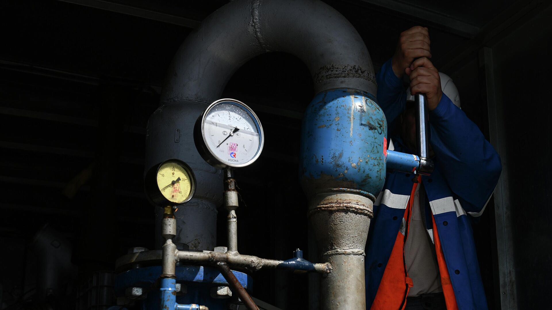 Авария в Кирове оставила без тепла шесть домов