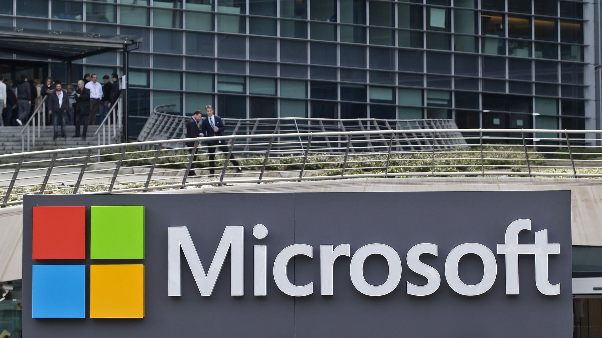 Microsoft оштрафовали за отказ локализовать данные российских пользователей