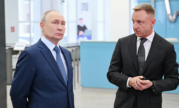 Путин рассказал о строящихся атомных ледоколах в России