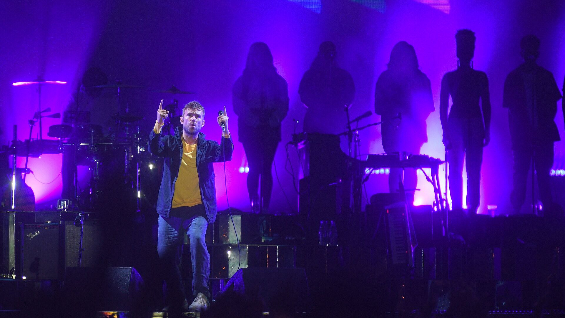 Фразу на русском языке обнаружили в новом треке группы Gorillaz