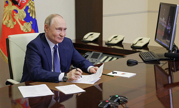 Россия удерживает первенство по экспорту газа и нефти в КНР, отметил Путин