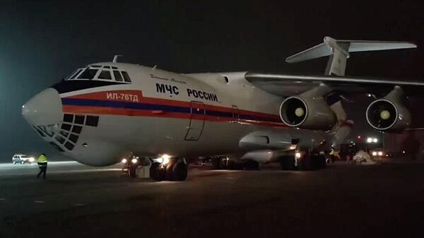 Самолет Ил-76 МЧС вылетел в иранский Тебриз
