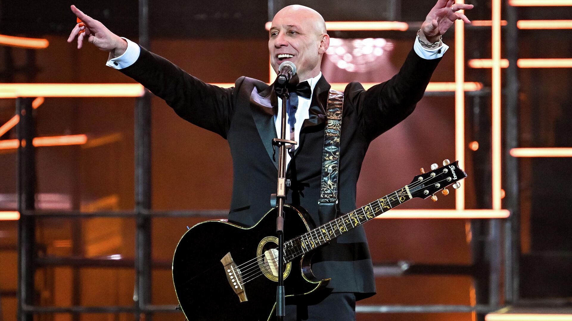 Денис Майданов рассказал, какие песни нужны бойцам СВО на фронте