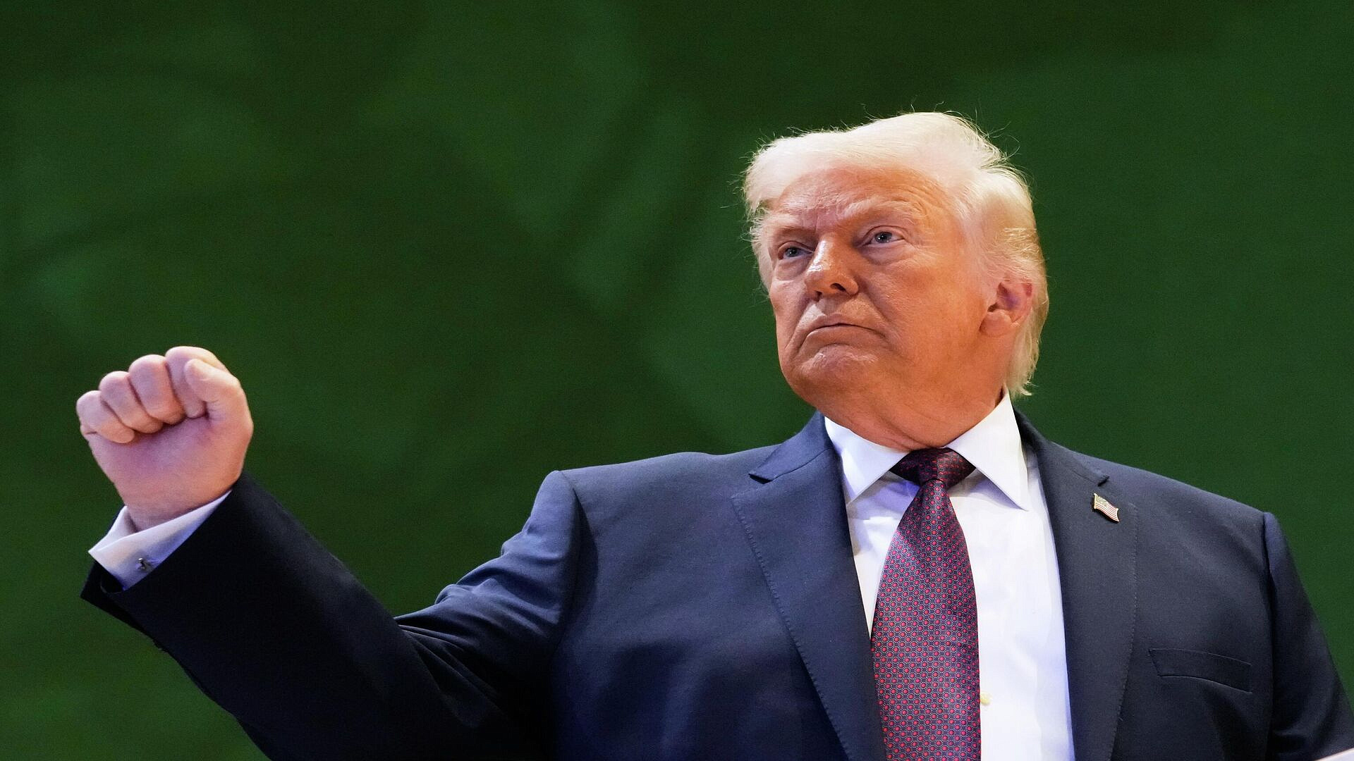 Трамп заявил об очень хороших переговорах по украинскому конфликту