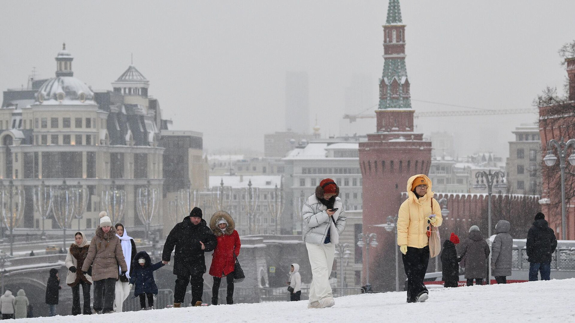 �������� ����� ������������ �� �����������, ������� � ��������� �������