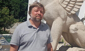 Бутягин не может подготовиться к суду из-за материалов дела на украинском