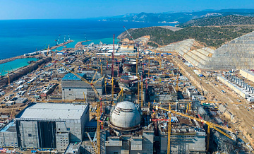 Новак обсудил совместные проекты с министром энергетики Турции