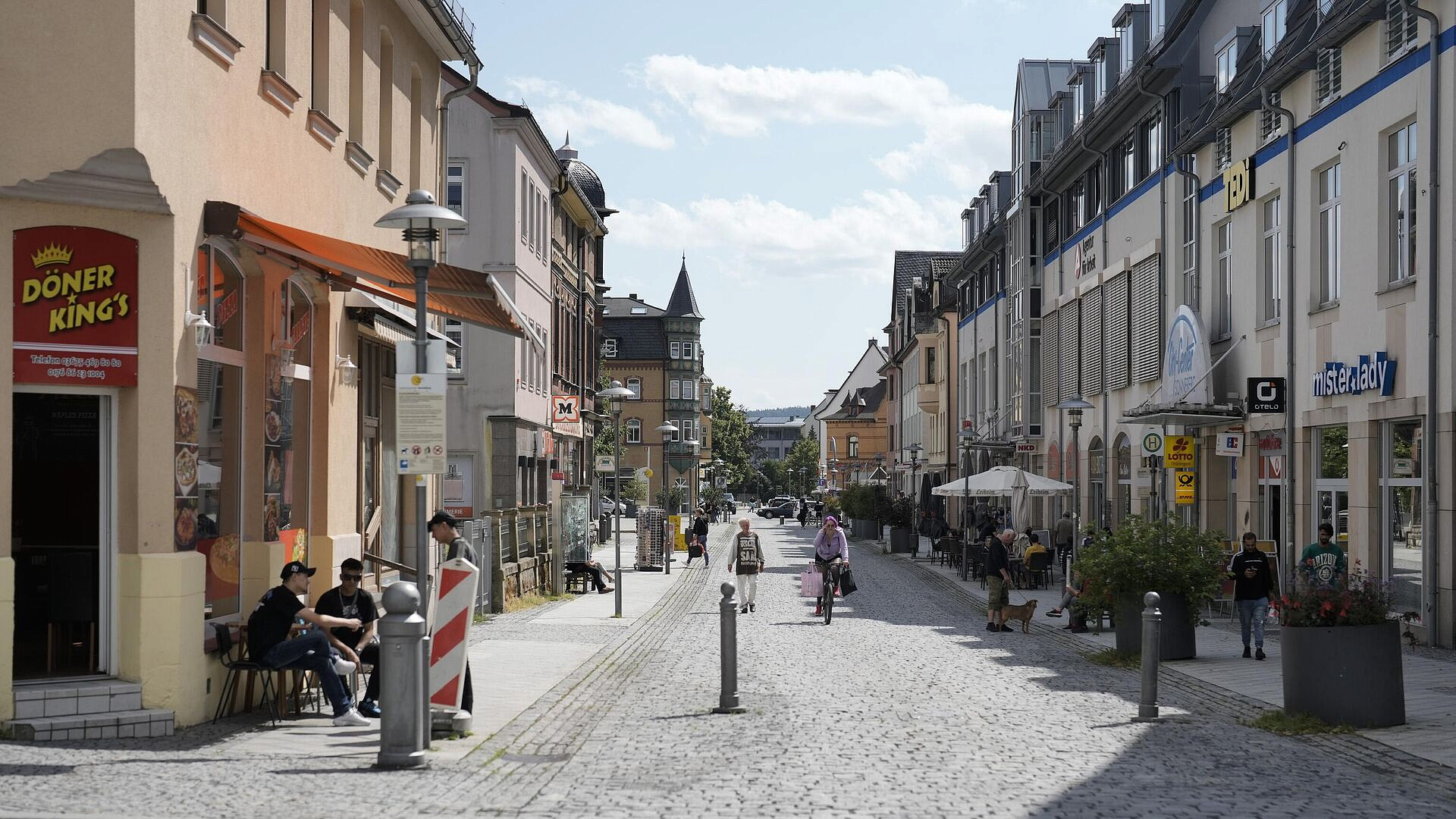 В Германии к концу года закроются тысячи магазинов, пишет Zeit