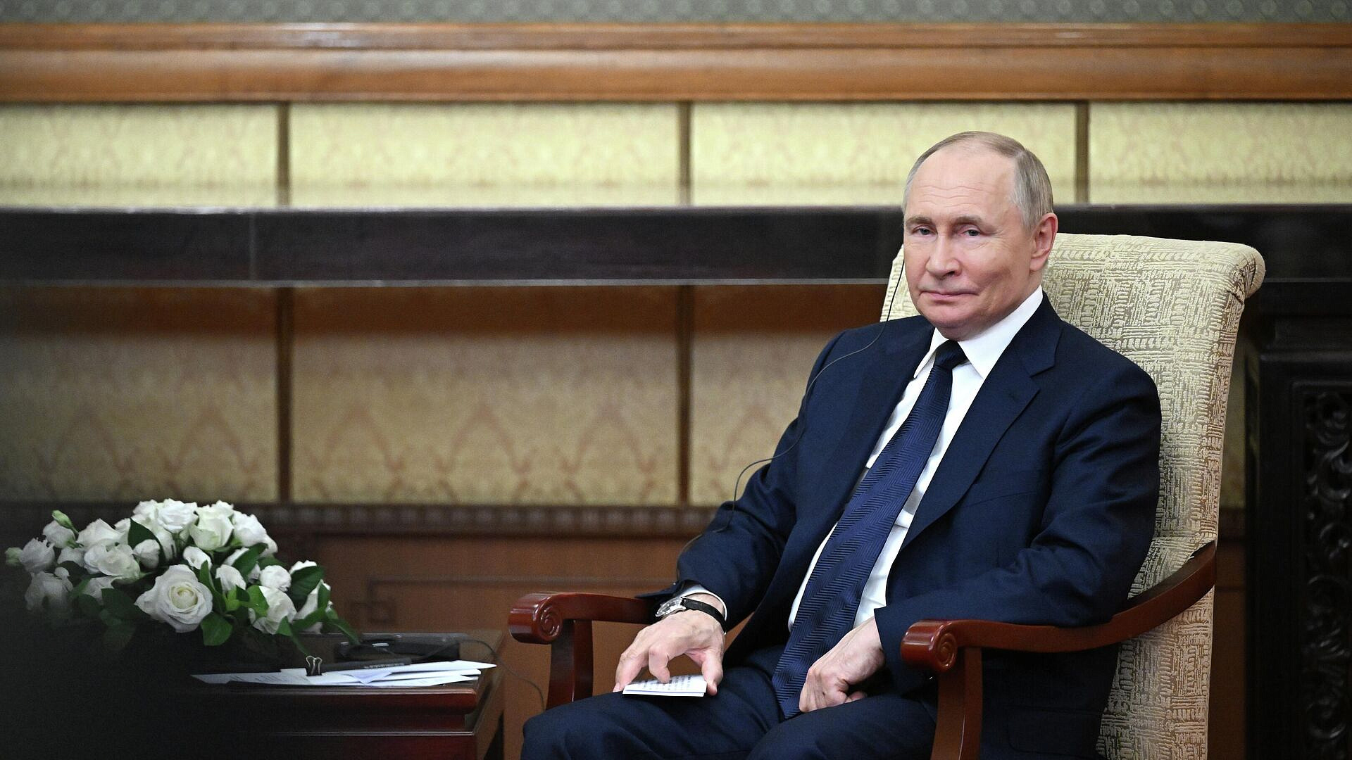 Ушаков рассказал, как Путина встретят в Китае