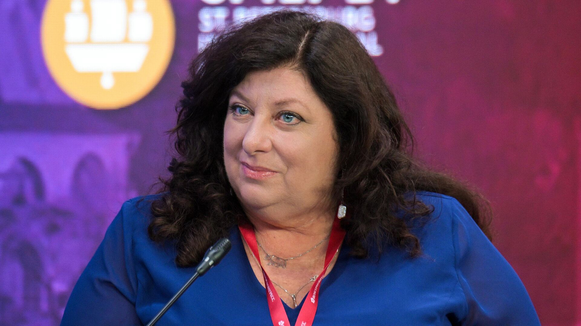 Экс-помощница Байдена рассказала о получении российского паспорта