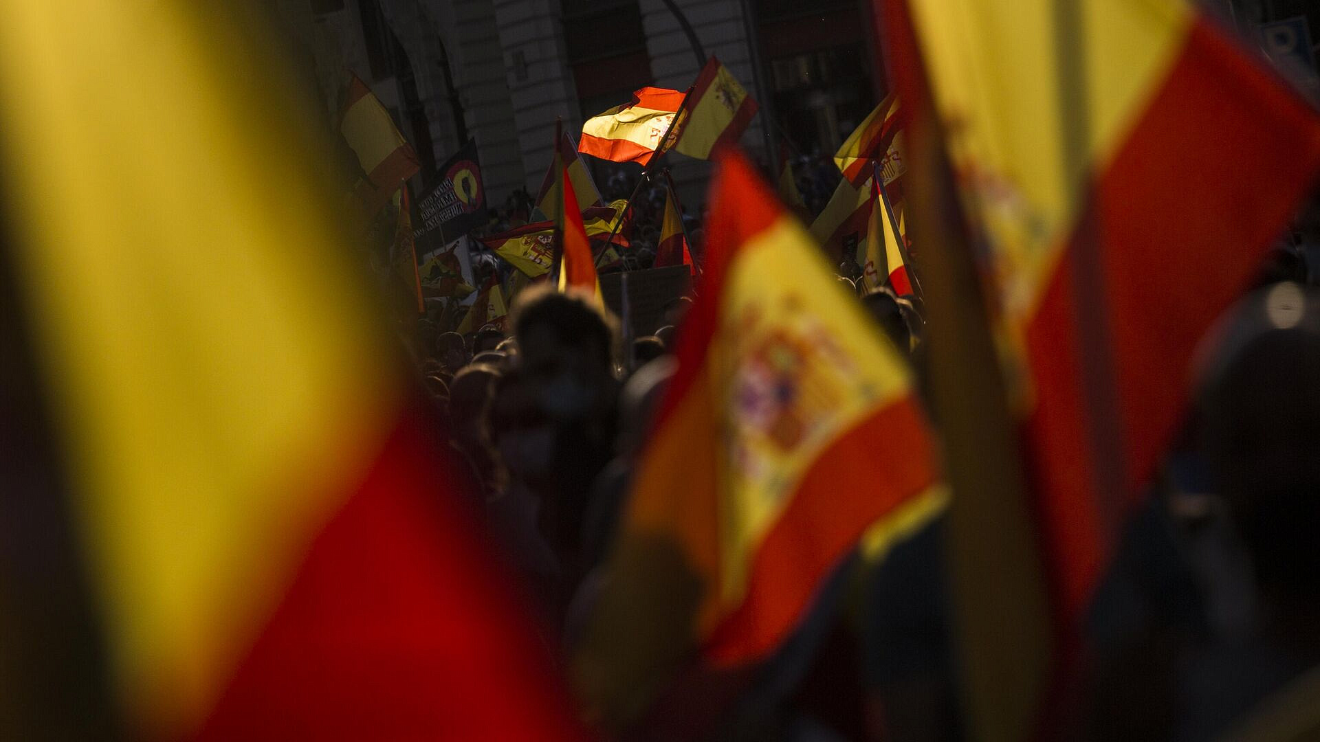 Опрос показал мнение испанцев по поводу отправки оружия в зоны конфликтов