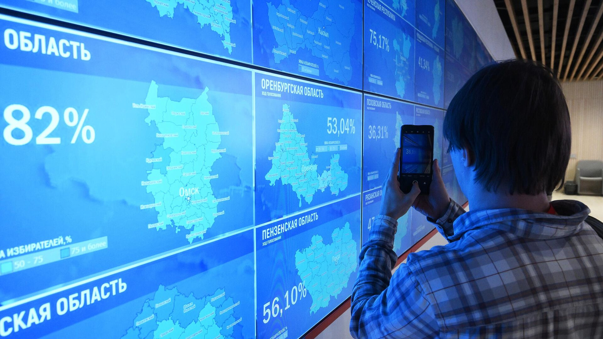 Явка избирателей на выборах президента в Крыму приблизилась к 60 процентам