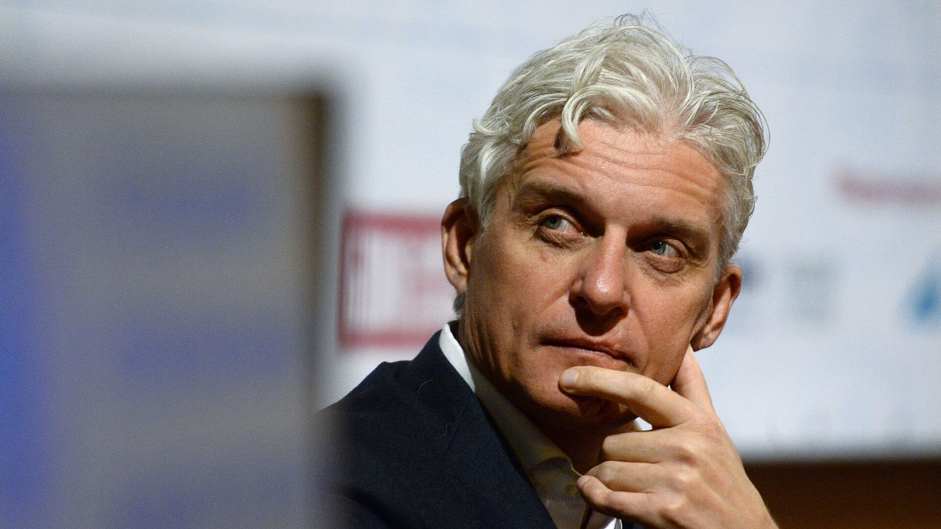 Олег Тиньков* сообщил о закрытии благотворительного семейного фонда