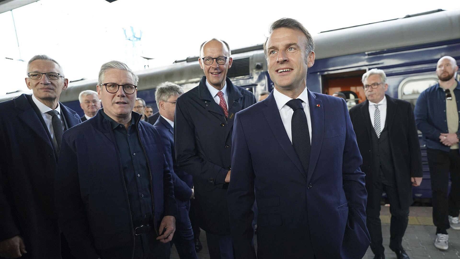 "Коалиция дебилов": встречу в Киеве подняли на смех