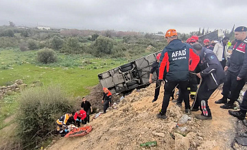 Россиян в попавшем в ДТП в Анталье автобусе не было, заявили в консульстве