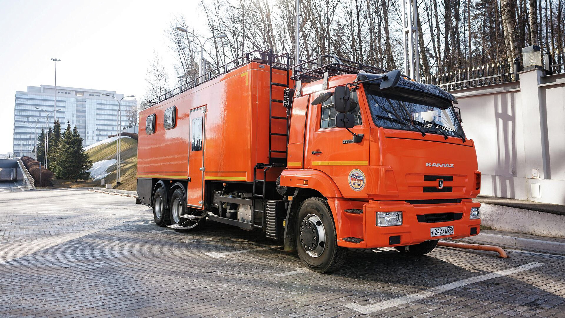 Современную технику и разработки представили на форуме в Подмосковье