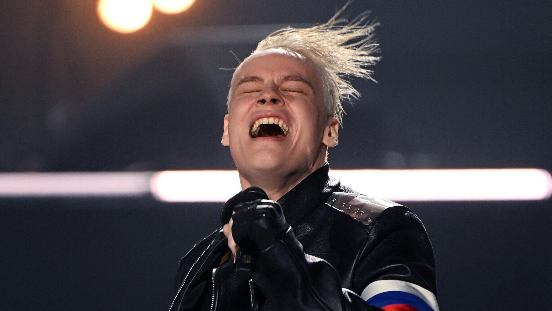 Певец Shaman сможет продолжить выступать под своим псевдонимом