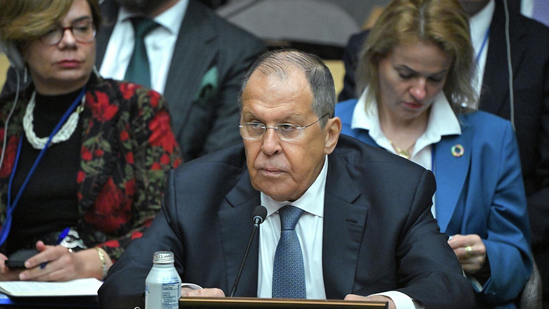 ������ ������ ������� � �������� ���