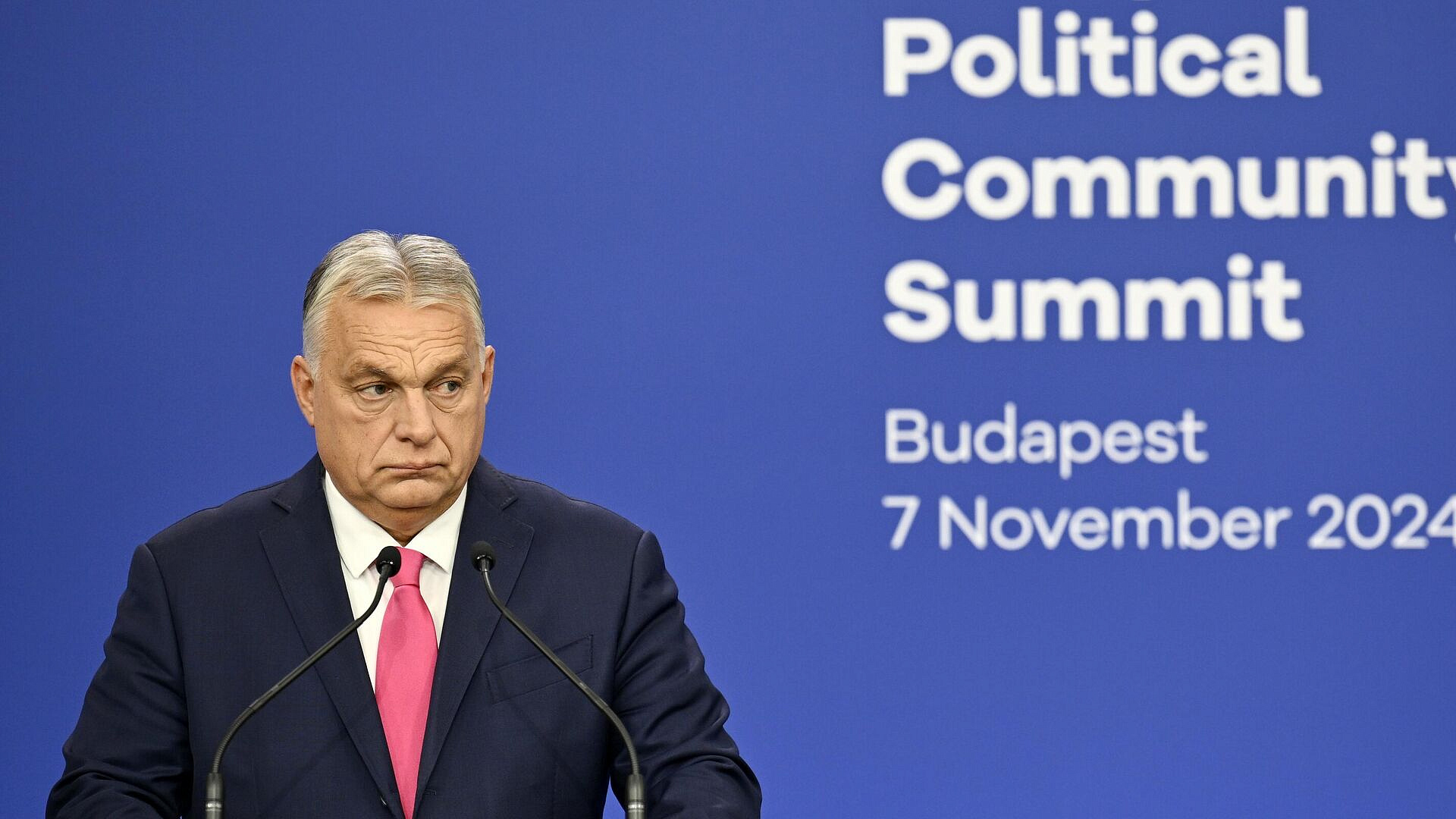 ����� ��������� ������ � ������� �������� �������� �� 700 �������