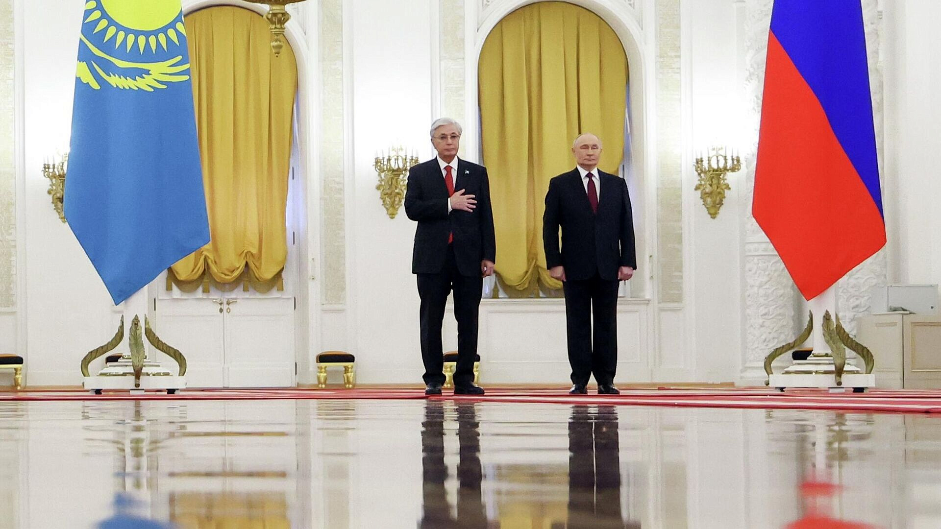 Токаев отметил вклад российских компаний в развитие экономики Казахстана