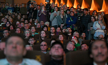 На фестивале "RT.Док: Время героев" показали фильм "СВОе женское дело" 