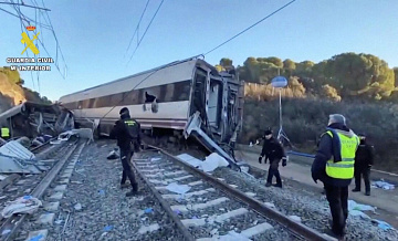 Число жертв железнодорожной катастрофы на юге Испании возросло до 41