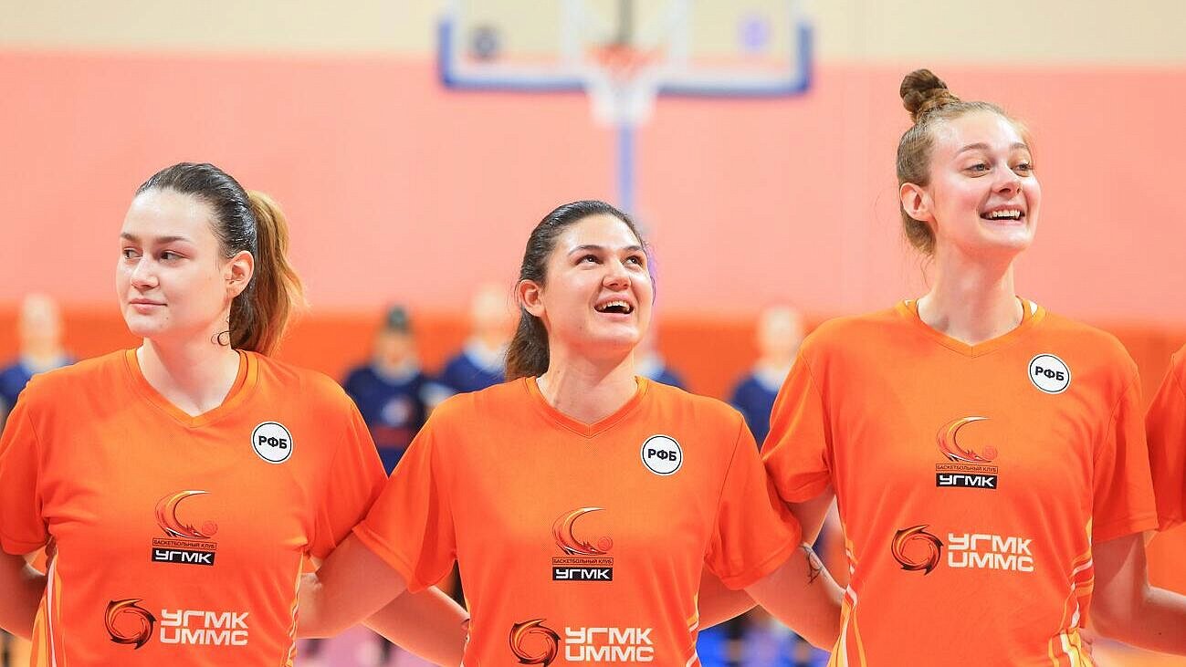Баскетболистки УГМК четвертый раз подряд выиграли чемпионат России