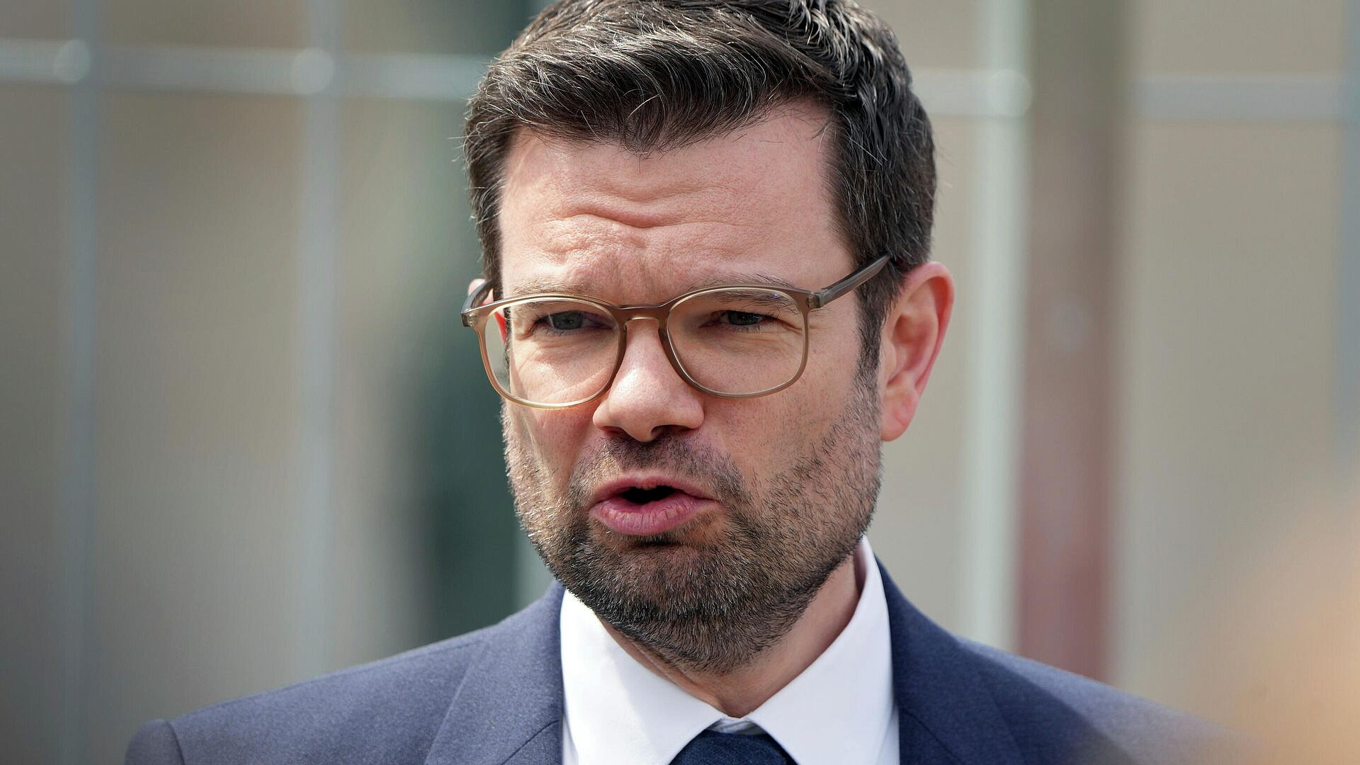 ���-������� ������� �������� ������ ����� �������� ��������� ����������