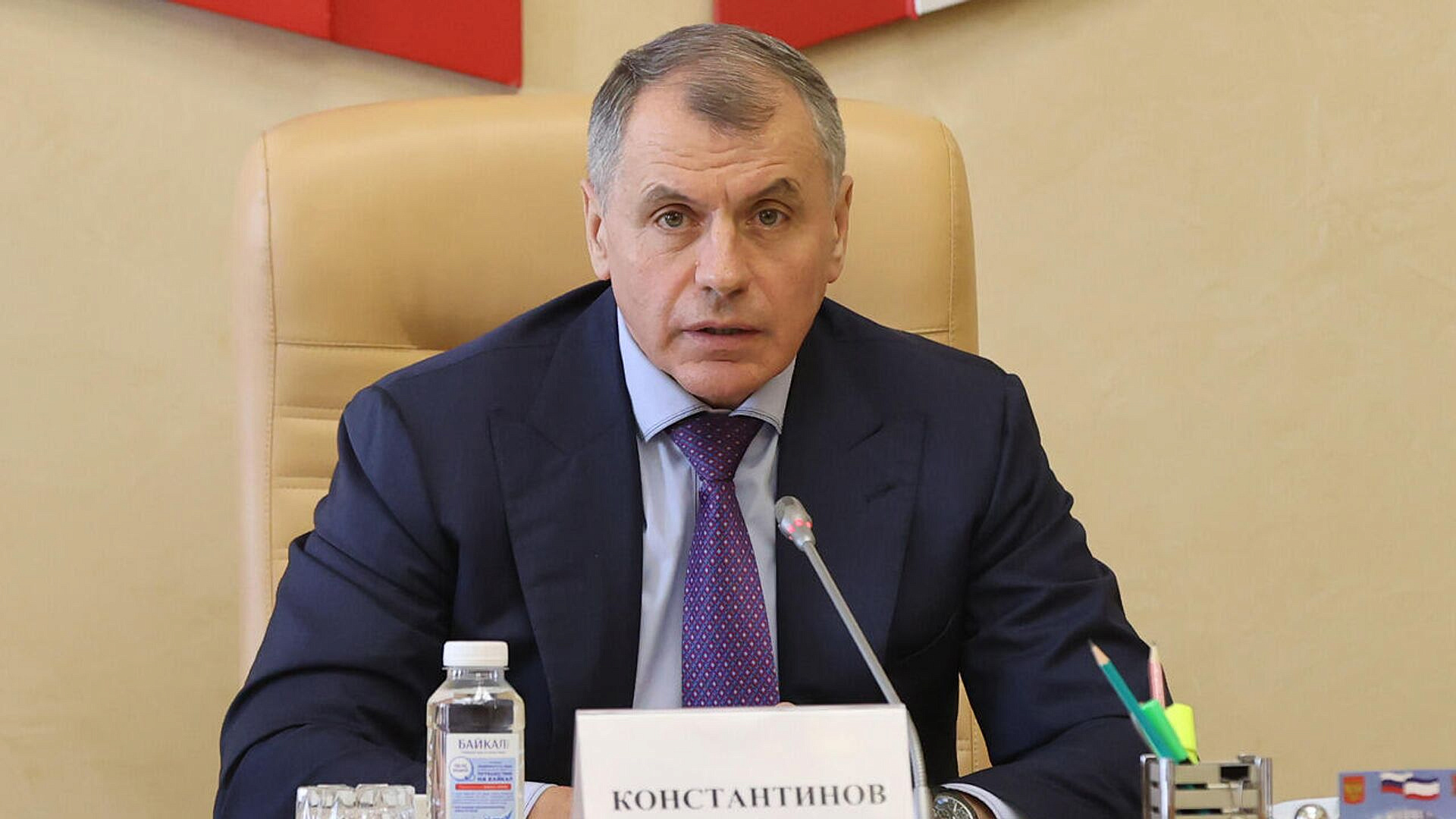 Россия берет курс на построение новой цивилизации, заявил Константинов