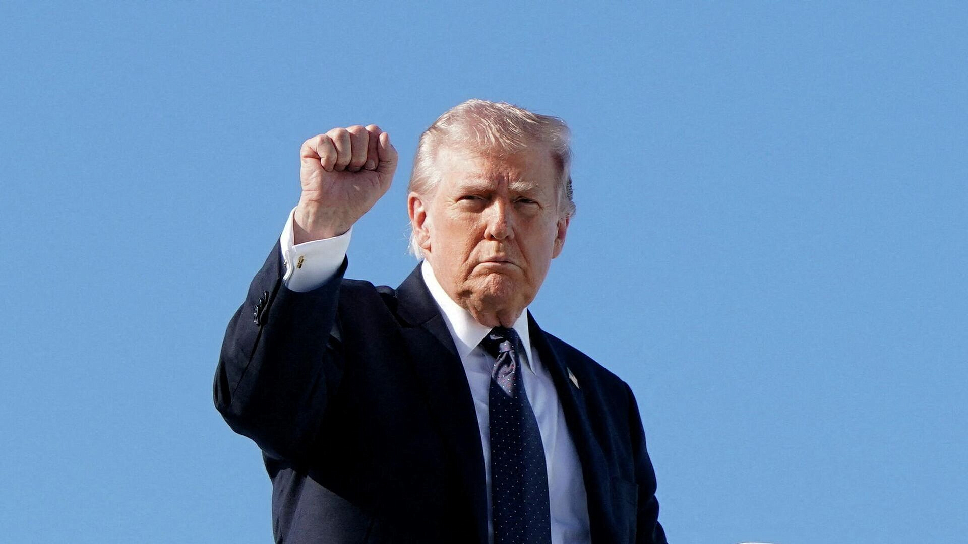 Сенат США проголосовал против ограничения Трампа в военных действиях